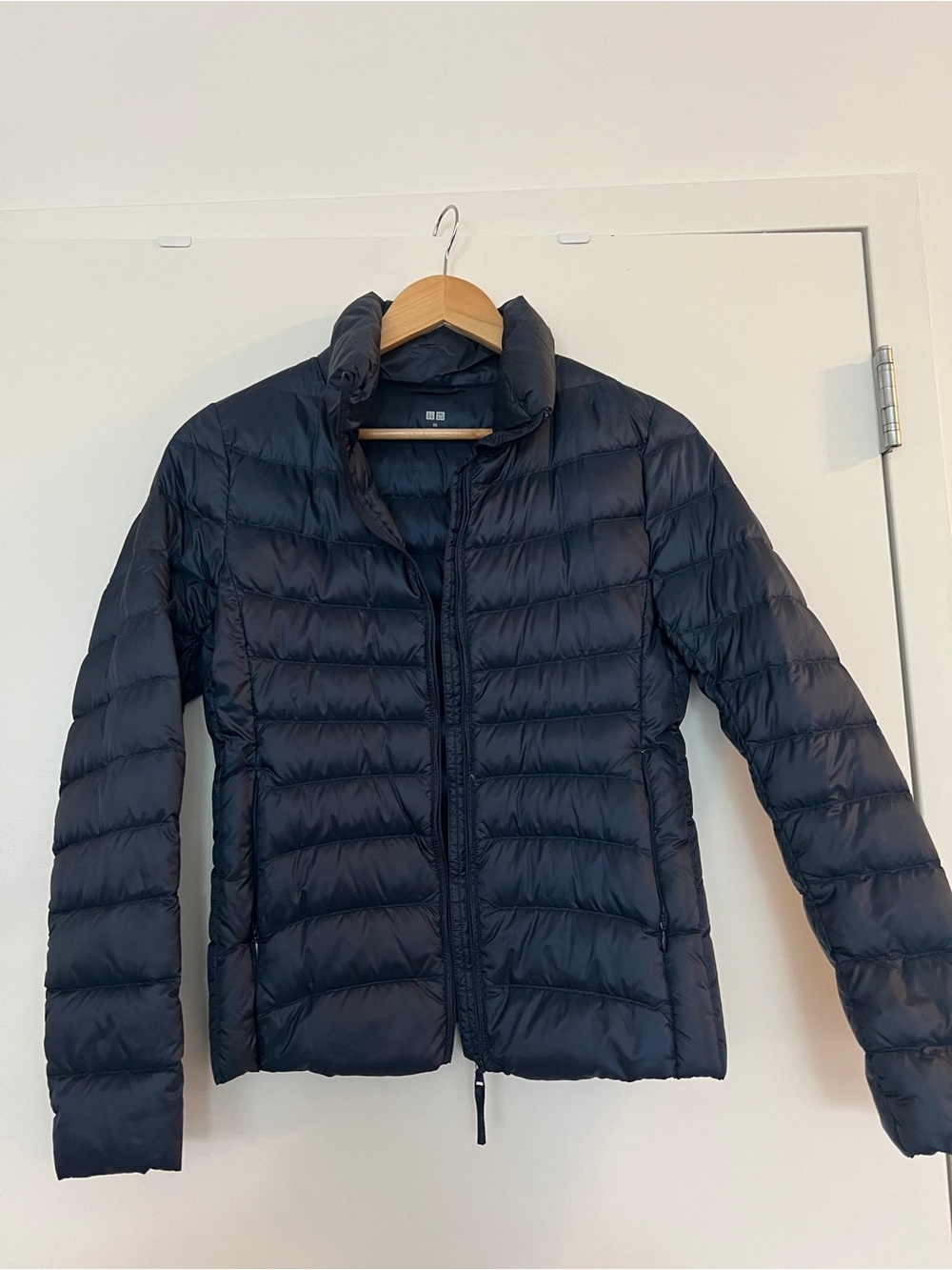 Women Uniqlo lightweight Puffer Jacket - Navy